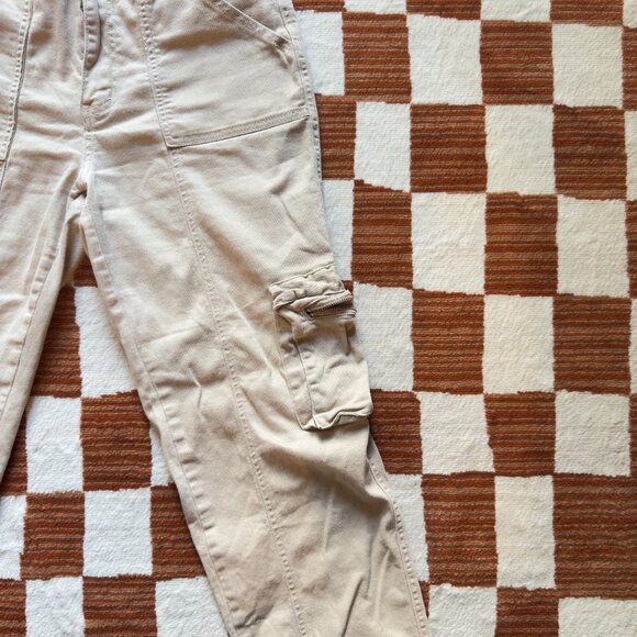 Light Khaki Cargo Pants - Picture 4 of 6